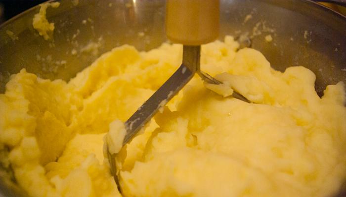 Картофельное пюре с сыром: невероятно вкусные рецепты из картофеля Вкусные сюрпризы из пюре с сыром